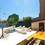 Prázdninový dům House 2080 Pula
