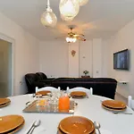 House 2080 Prázdninový dům *