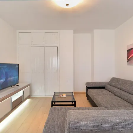 Prázdninový dům House 2080 Pula
