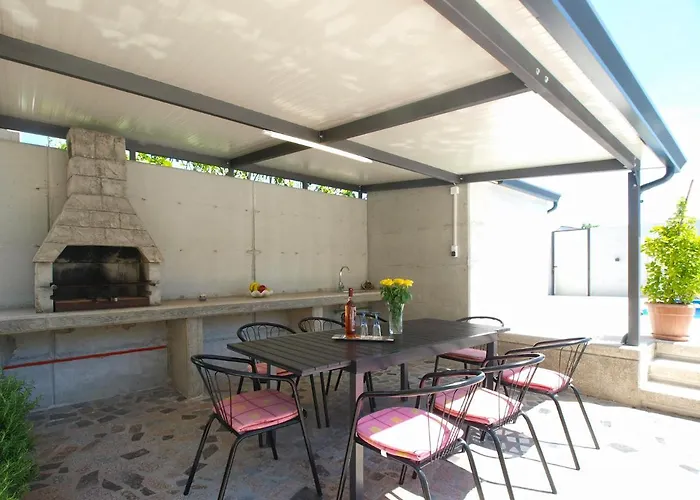 Vakantiehuis House 2080 *